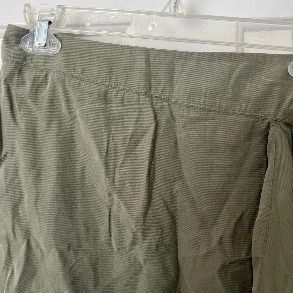 BCBG Skirt - Picture 3 of 6